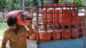 Good News: जल्द हो सकती है LPG गैस की कीमतों में भारी कमी